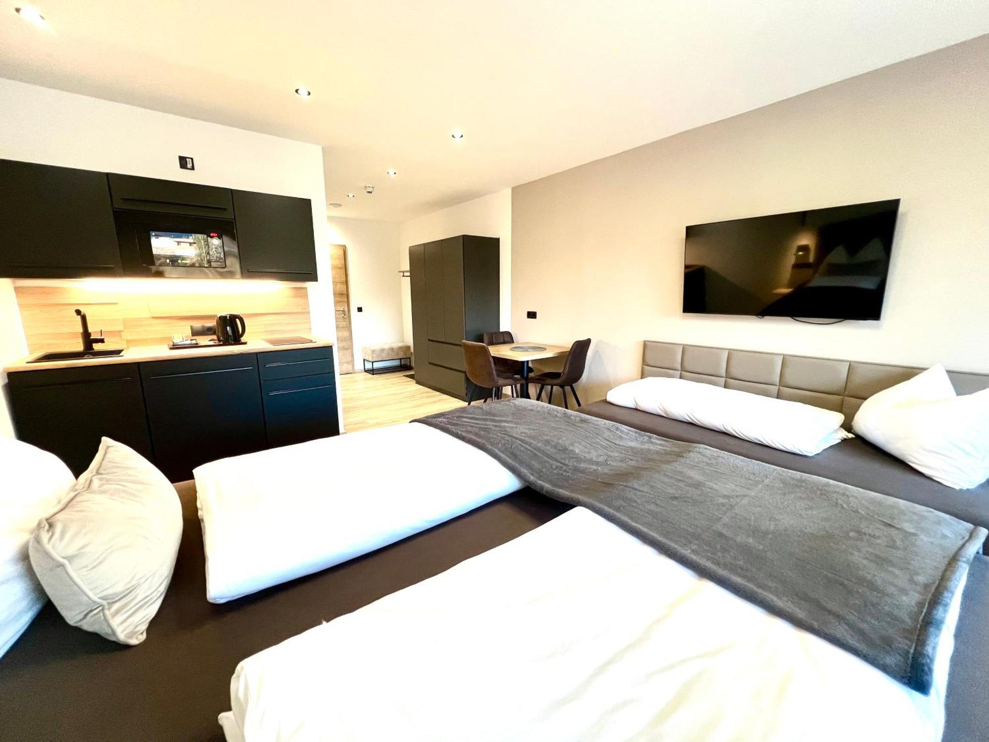 Goldhirsch Aparthotel 바그라인 외부 사진